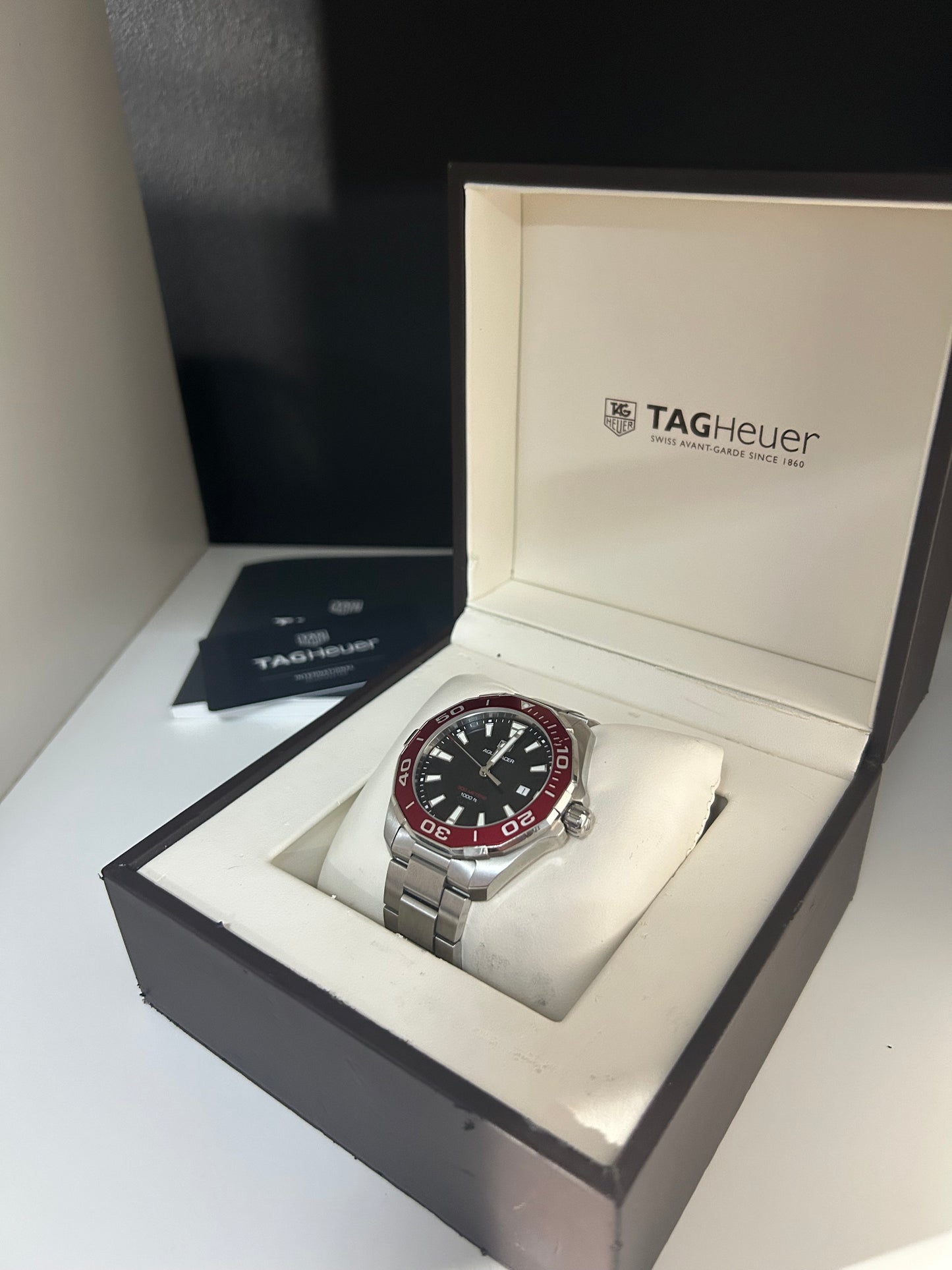 Tag Heuer Aquaracer Rare red bezel - WAY101B
