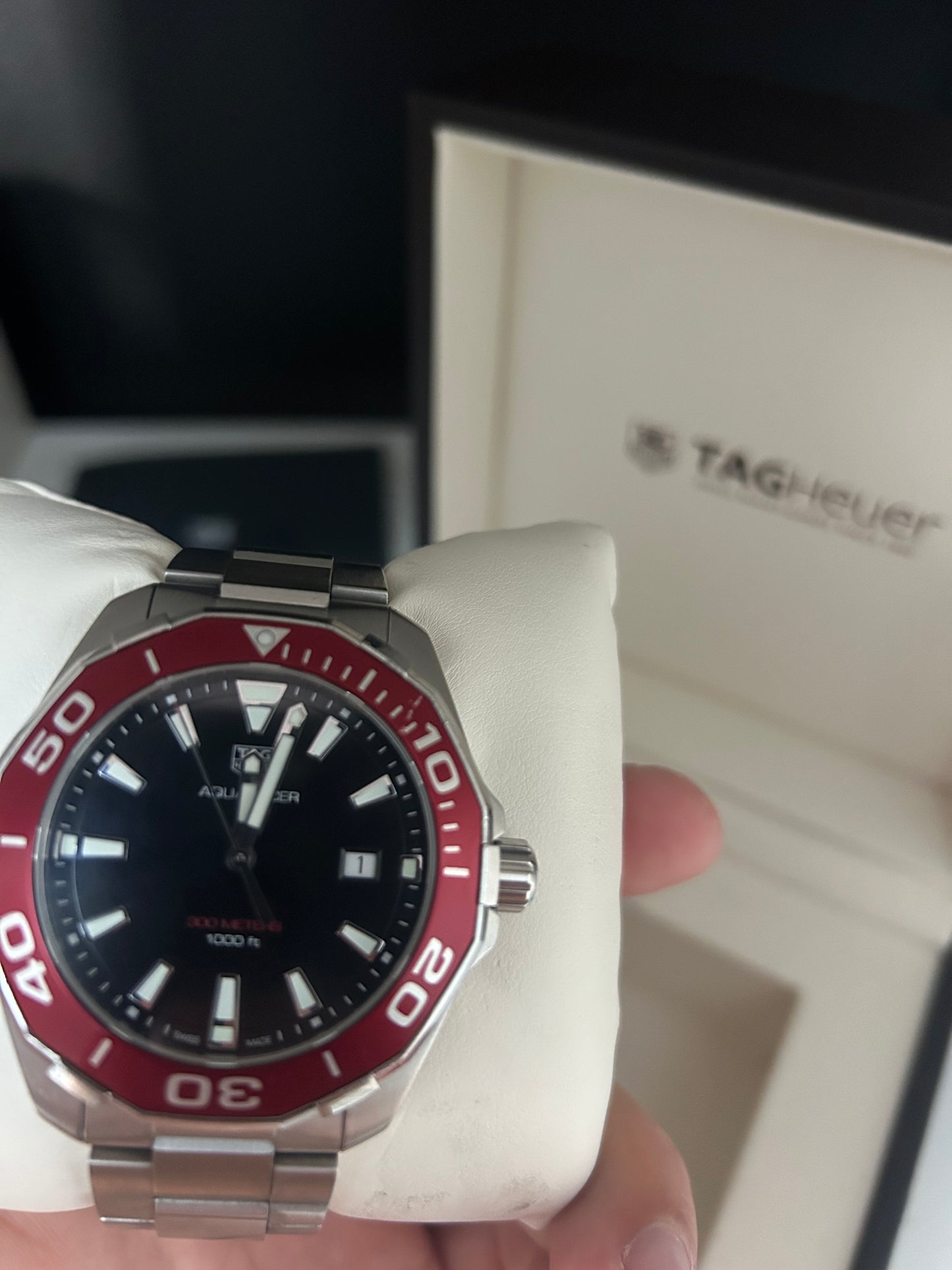 Tag Heuer Aquaracer Rare red bezel - WAY101B