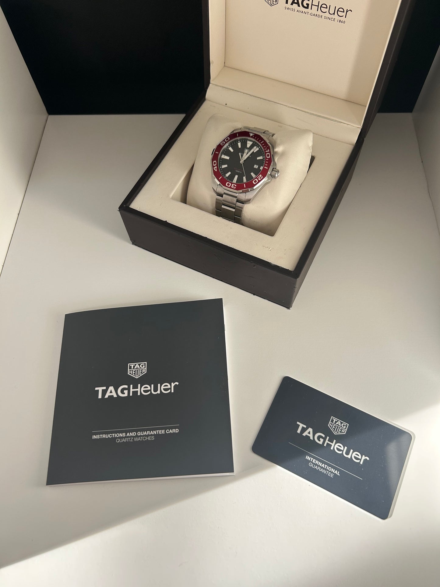 Tag Heuer Aquaracer Rare red bezel - WAY101B