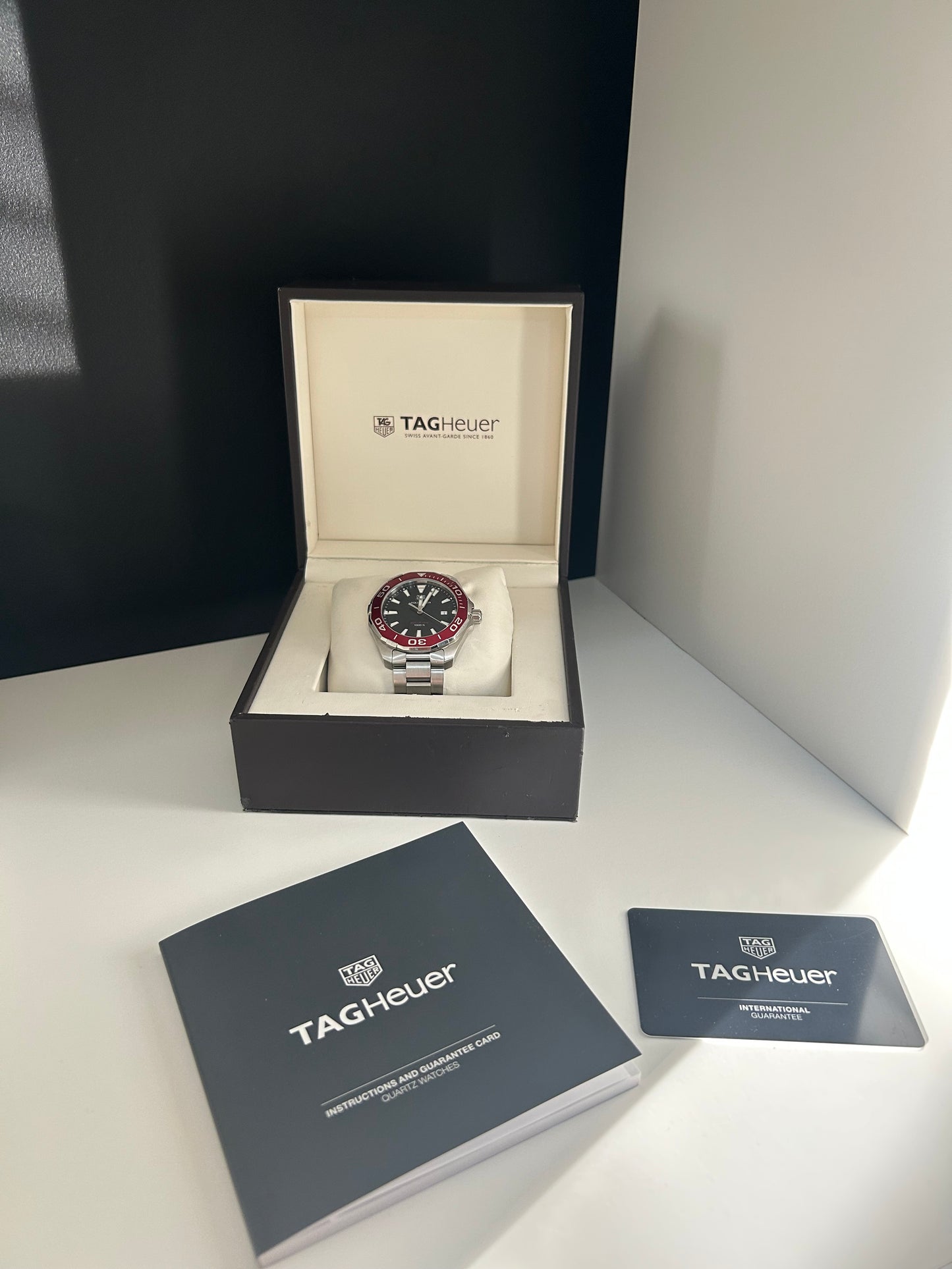Tag Heuer Aquaracer Rare red bezel - WAY101B